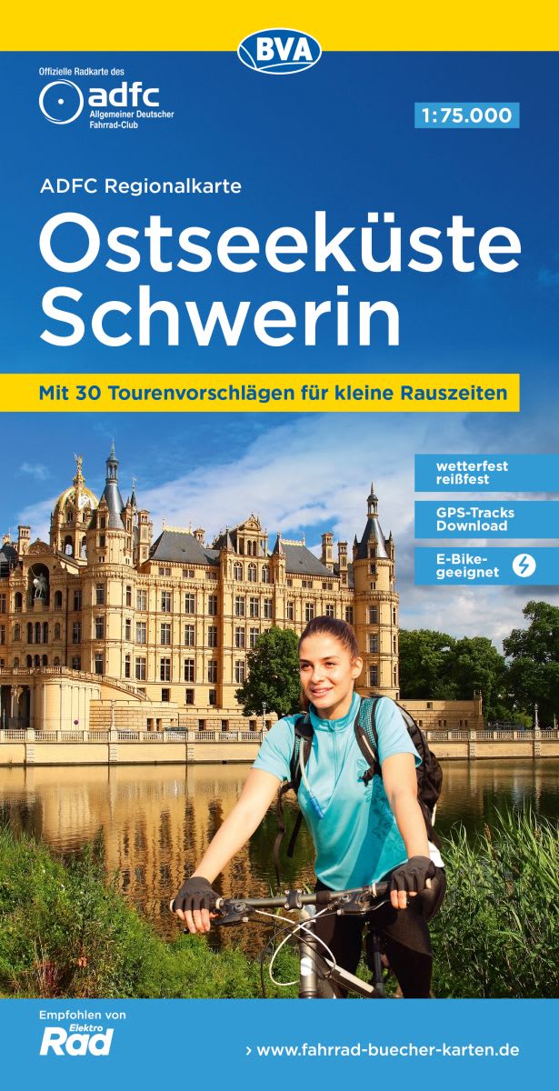 Radkarte Ostseeküste Schwerin Radfahrerin vor Schweriner Schloss