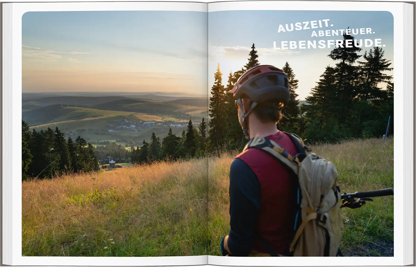 Buch Erzgebirge Radfahrer auf Berg